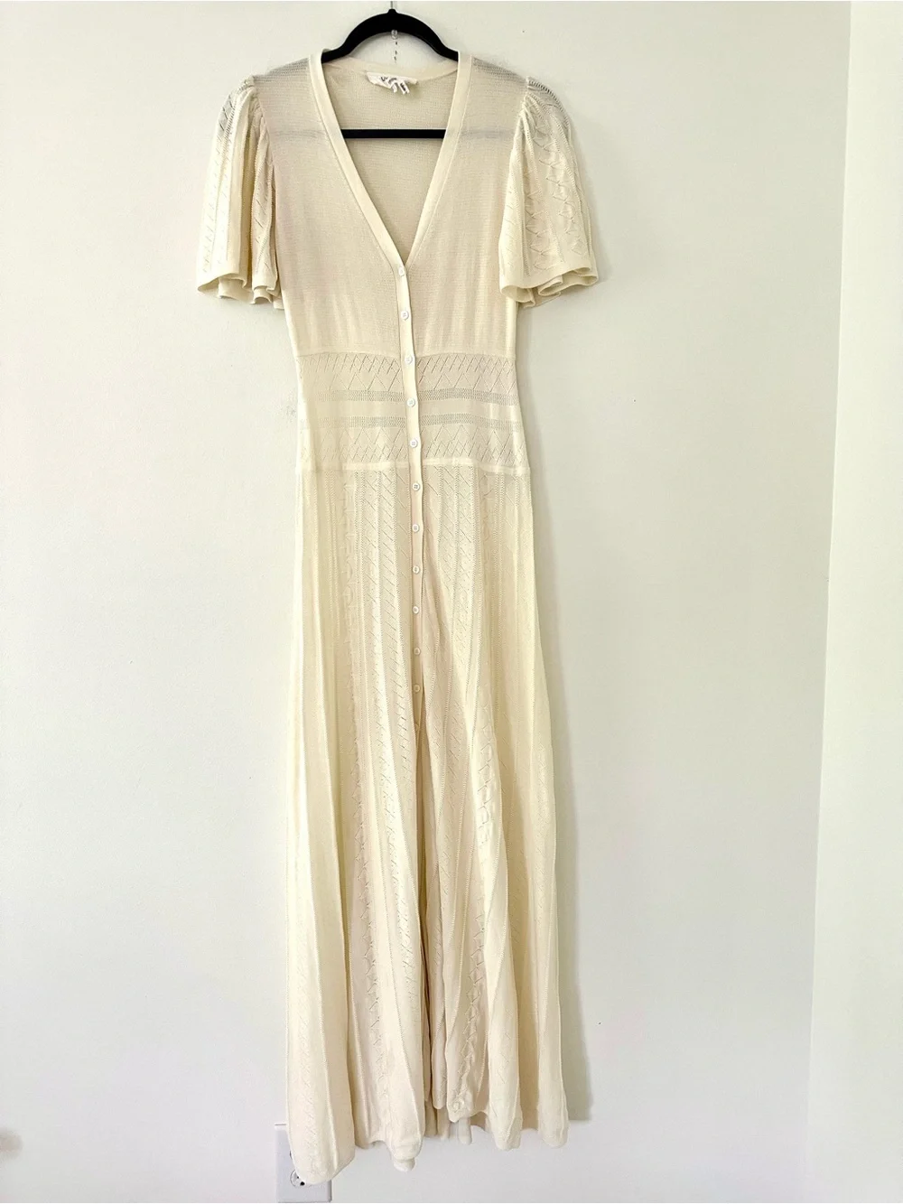 ba&sh AVIVA romantic feminine minimalist Knit maxi dress V-Neck ecru - Picture 5 of 7